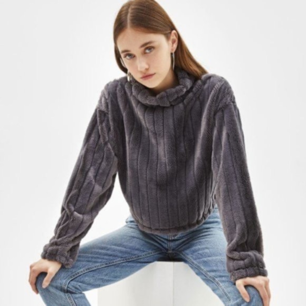 NWT Bershka Fuzzy Roll Neck Sweater